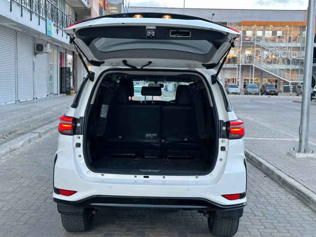 A picture of FORTUNER