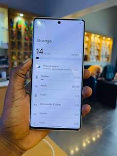 A picture of Google pixel 6 pro 256gb Ram 12gb