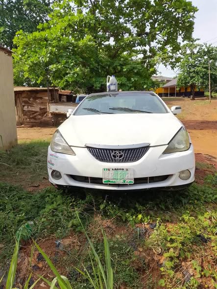 A picture of Toyota solara