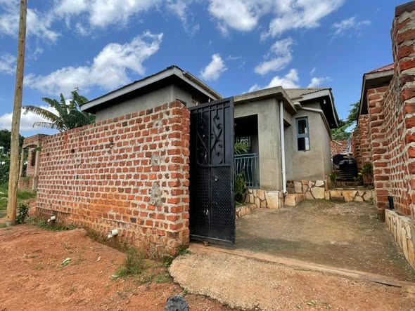 houses kawanda