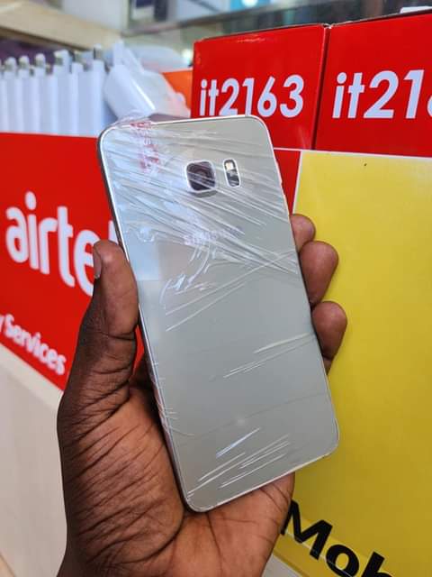 A picture of S6 EDGE PLUS DUO SIM 32GB 4G 260K 0758206953 CLEAR
