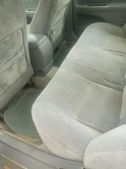 A picture of Toyota Camry 04 for sale