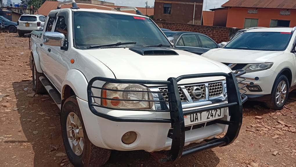 used nissan hardbody