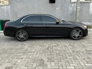 A picture of Foreign used 2018 Mercedes Benz E400 in mint state