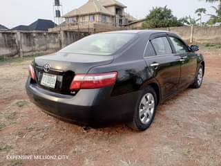 A picture of 2007 Toyota Camry Limited
