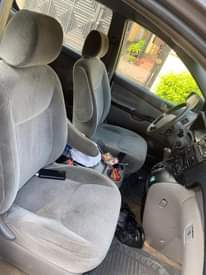 A picture of 2005 Toyota Sienna