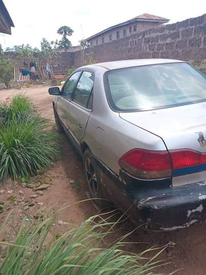 A picture of 2001 Honda Accord Ex
