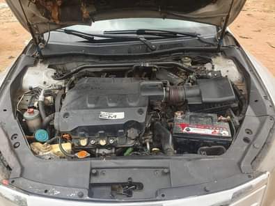 A picture of Clean Nigerian Used Silver Honda Crosstaur First body Leather interior