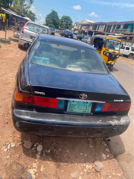 A picture of Camry 2 2
