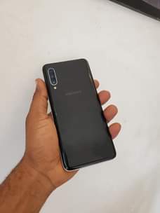 A picture of Samsung A90 5G