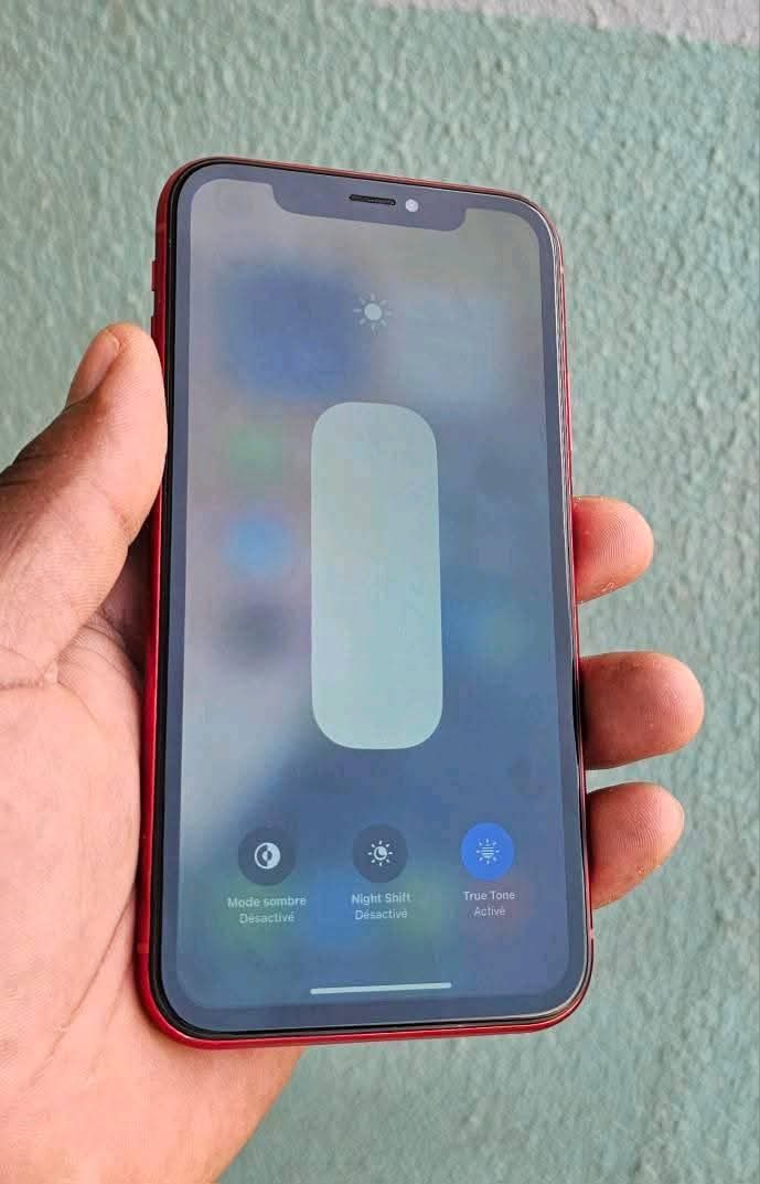 A picture of iPhone XR is available for sale