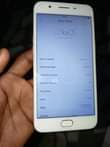 A picture of Oppo GB 64 ram 4 Mali halali haina shida yoyote