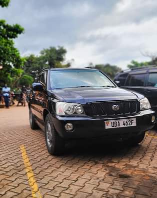 A picture of Toyota Kluger for sale. 26m . 0703829297