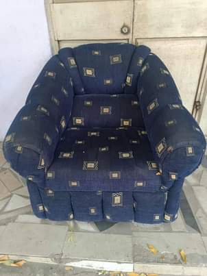 A picture of USED ITEMS DAR ES SALAAM TABATA 0692018770