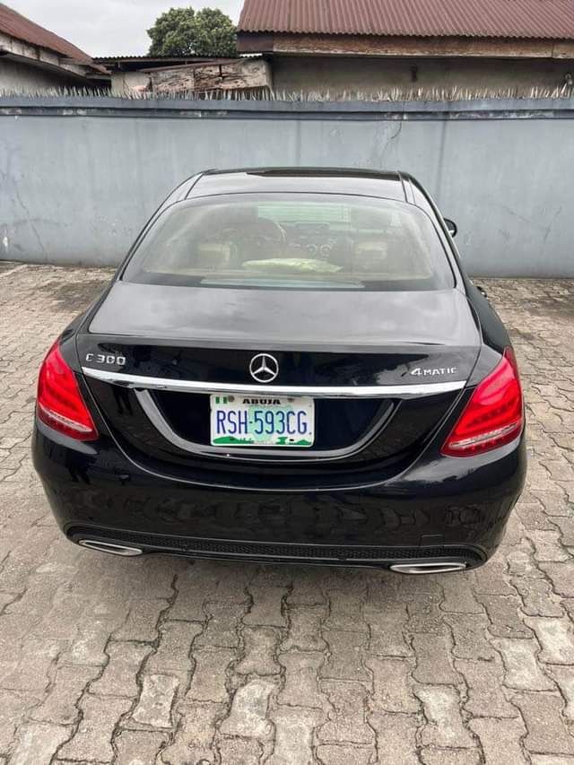 A picture of C300 4matic 2016