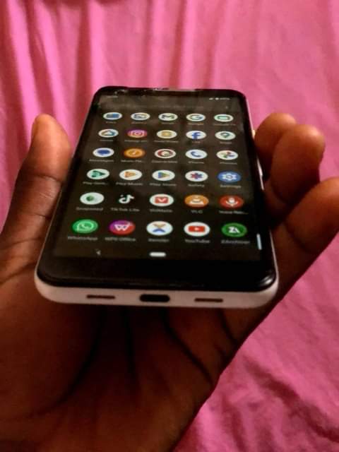 A picture of Google pixel 3a
