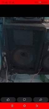 speakers
