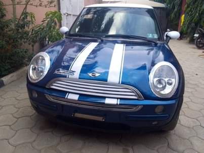 A picture of 2004 2004 Mini Cooper S