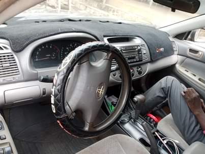 A picture of Toyota Camry 03 08076141420