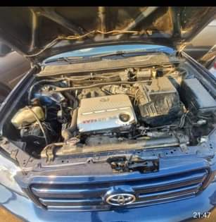 A picture of 3 seater Firstbody Toyo