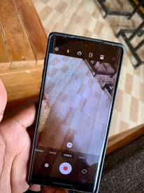 A picture of Hii hapa sasa simu Bei kitongaaa Sumsung Note 10 GB