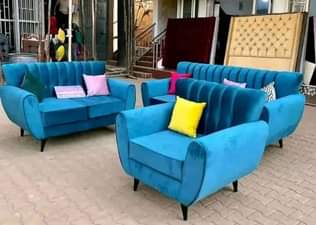 A picture of Robert Jones furniture company what s up number 0754012983