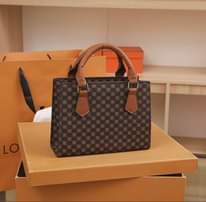 A picture of Women s handbag