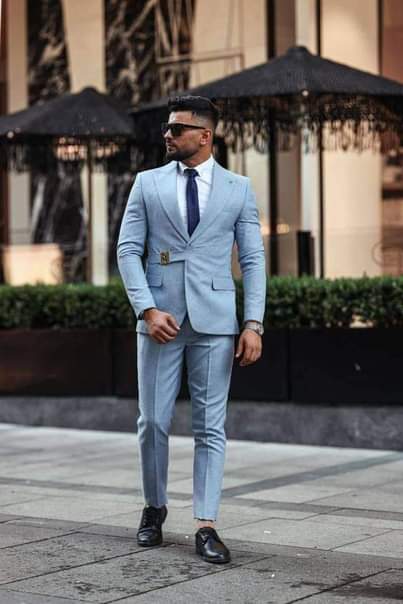A picture of Turkish suit