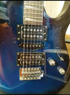 A picture of Solo guitar