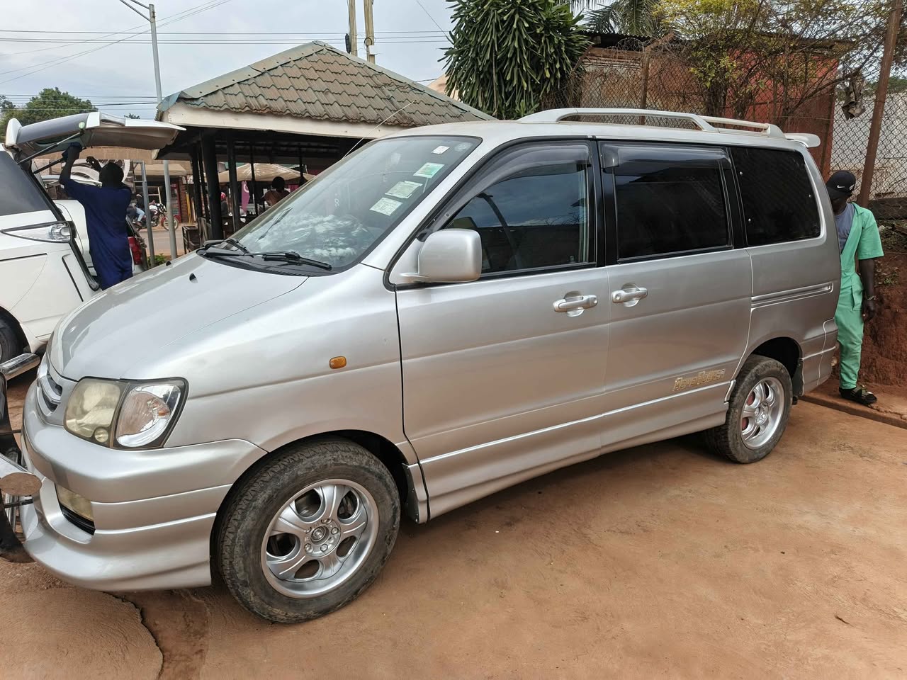 A picture of Toyota Noah