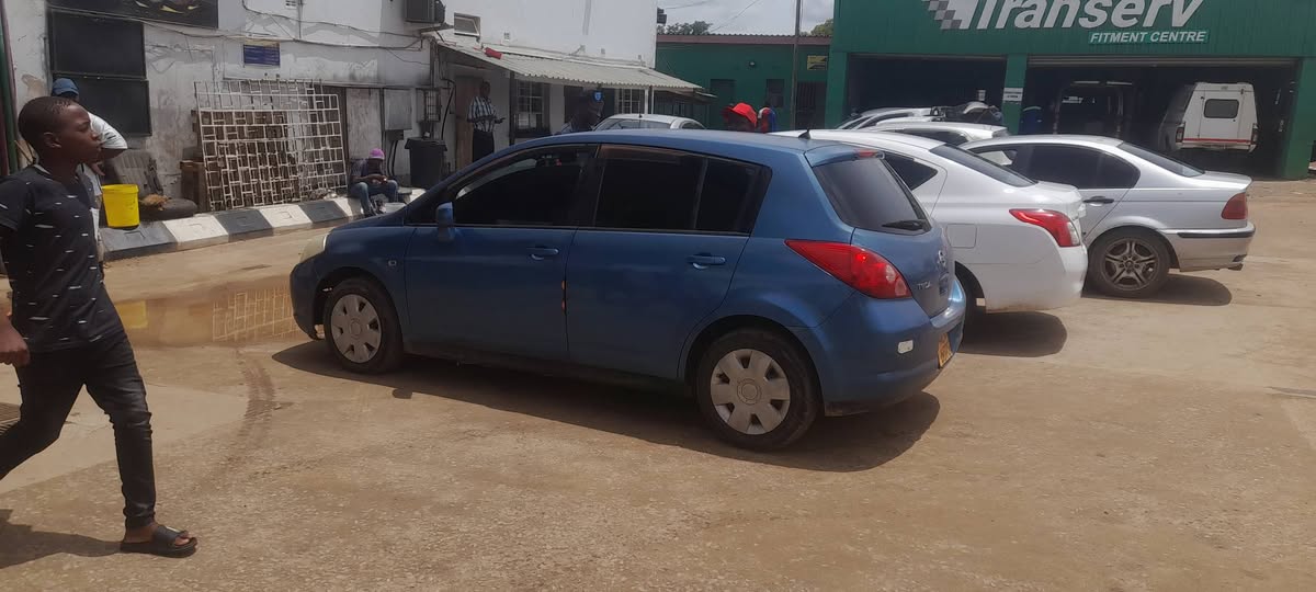 used nissan tiida