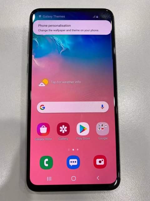 A picture of SAMSUNG S10e call 0628295959