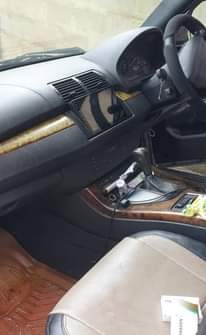 A picture of BMW X5