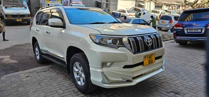 A picture of Toyota Prado 150