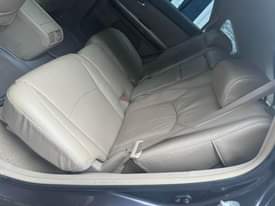 A picture of First body Reg 2009 Rx350