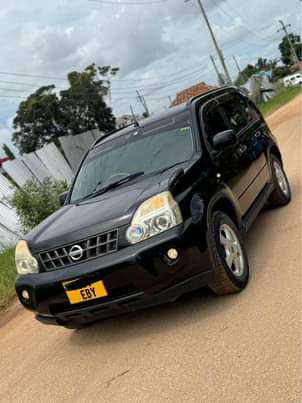 A picture of NISSAN X TRAIL Colour Black Manufacture 2007 Engine capacity 1990