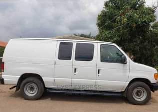 A picture of 2007 Ford E250 for sale ac working engine and gear