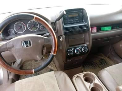 A picture of 04 Honda CRV First Flashed Body Engine is untampered Gear