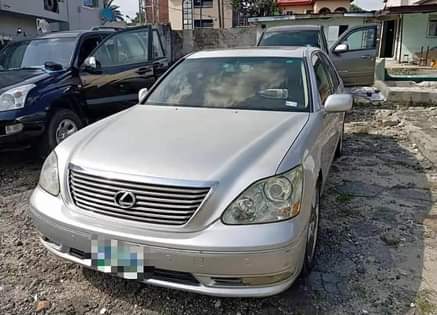 A picture of Clean 2005 Lexus for sale Price 2 5m location Umuahia