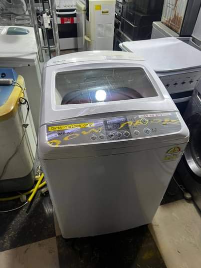A picture of LG washing machine kg 11 Mpyaaa Inafua na kukausha Bei