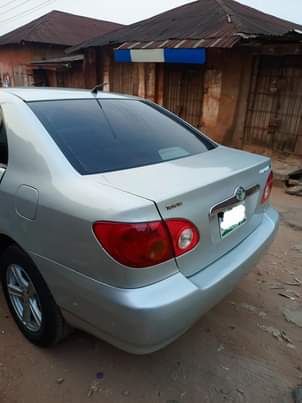 A picture of Toyota Corolla 08020698400