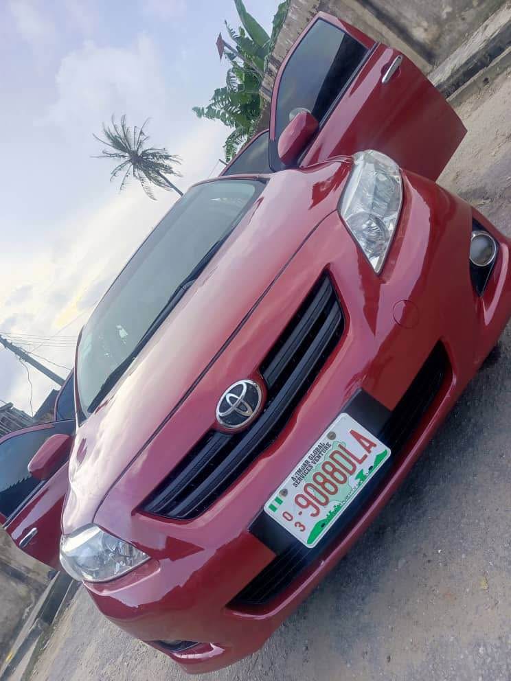 A picture of Toyota Corolla 2010