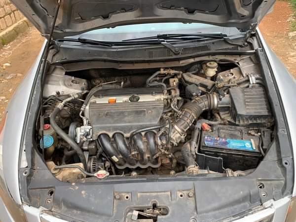 A picture of EXTREMELY SUPER CLEAN USED HONDA ACCORD 2010 MODEL EVERYTHING BLESSED