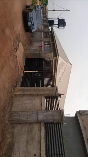 A picture of Service apartment for sale at Ekiosa