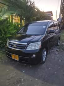 A picture of NOAH VOXY GARI KALI HAINA SHIDA YOYOTE PRICE 8 8ML