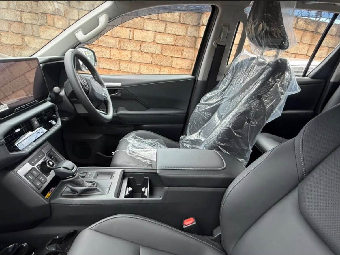 A picture of TOYOTA HILLUX 2026