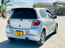 A picture of Toyota vitz old
