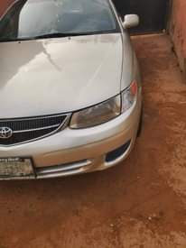 A picture of 2001 Toyota solara 2001 No fourt