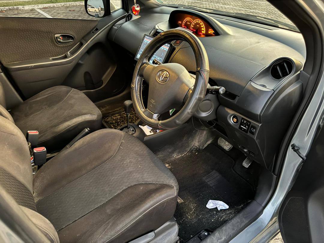 A picture of VITZ NEW