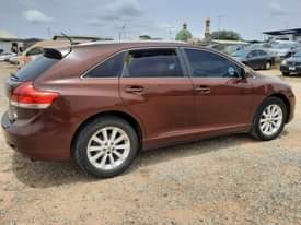 A picture of 2010 TOYOTA VENZA